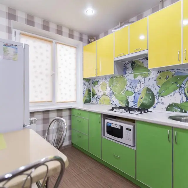 Real photos of For a Day on 53 Tsiolkovsky Avenue