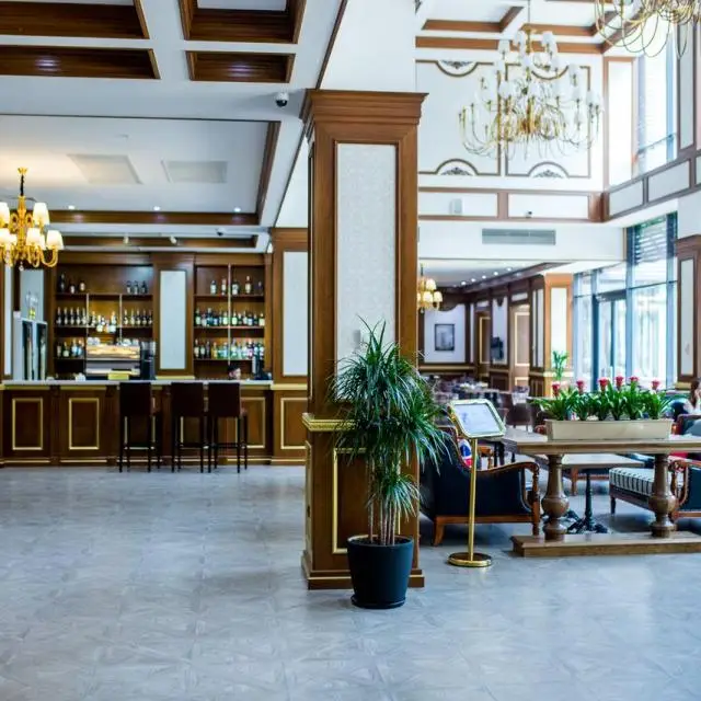 Реальные фото Aidana Plaza (Айдана Плаза)
