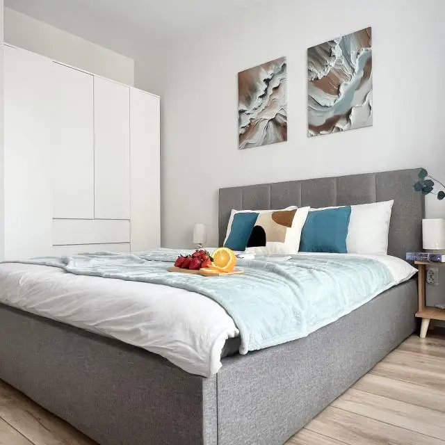 Real photos of *1-room apartment with a view of the city in the comfort class residential complex Yekaterininsky Park