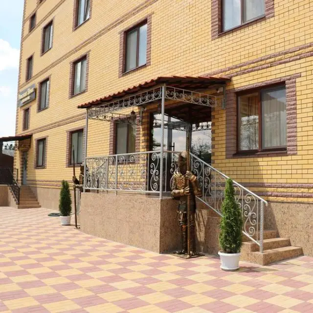 Real photos of Zamok Korolya