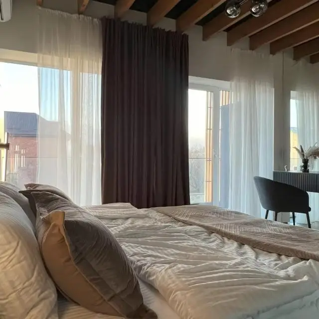 Real photos of Alansberg Villa