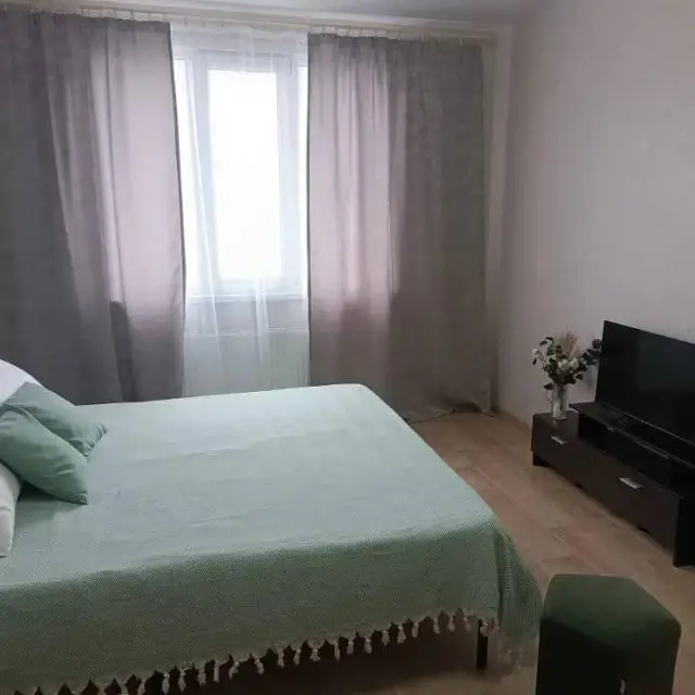 Real photos of Apartments near the M4 Don highway