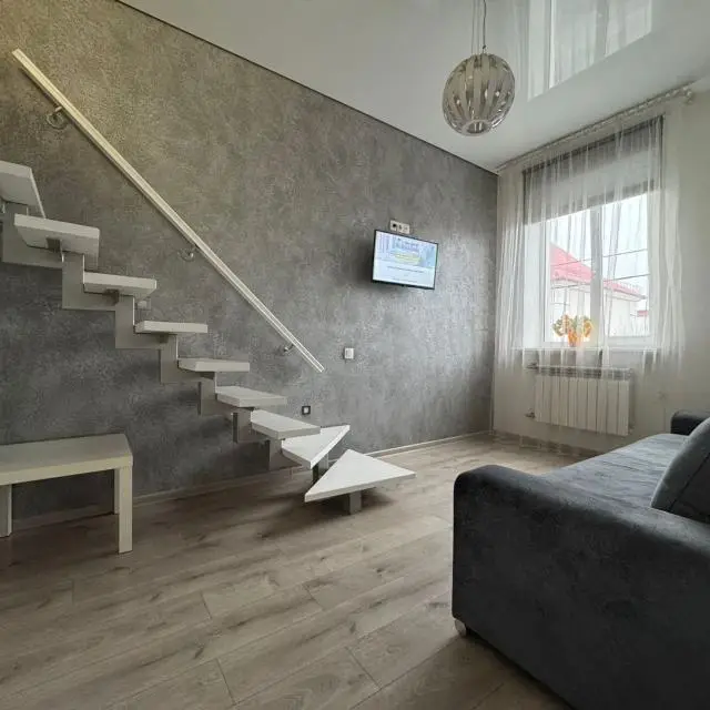 Real photos of Apartments on Ordzhonikidze street 23
