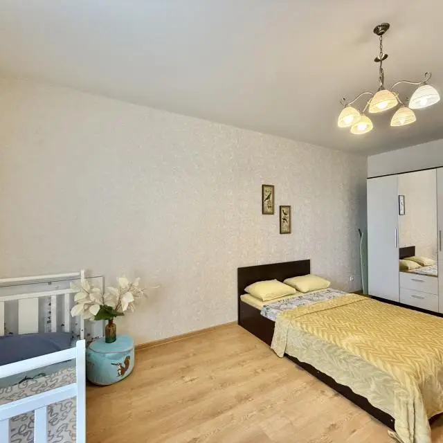 Real photos of PTITCHKA PEVCHAYA apartment on Morskaya street 47