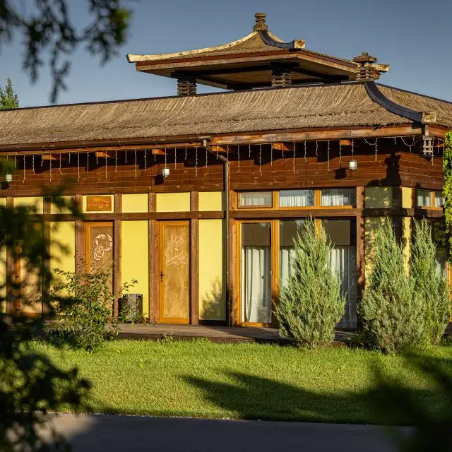 Real photos of Sunrise Village