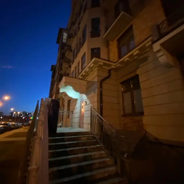 Real photos of RentMe 24 (RentMi) on Svyatoslav Richter street 3 building 1