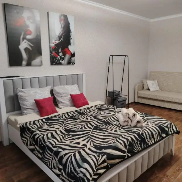 Real photos of Apartments on Novorossiysk 89 street