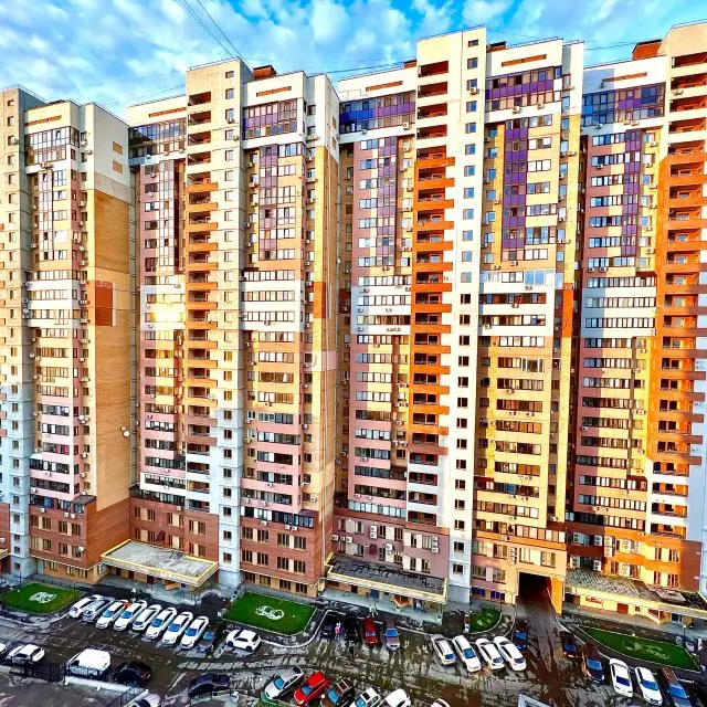 Real photos of Samara apartments on Sovetskaya Armiya Street 238A