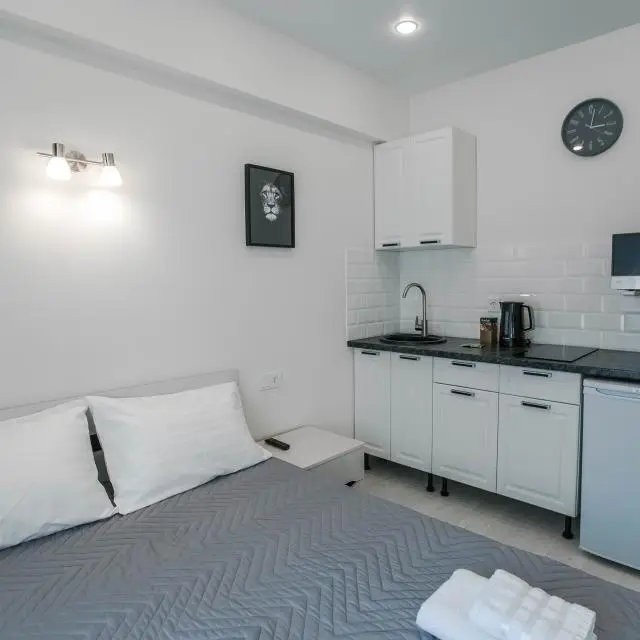 Real photos of SweetHome (SvitHome) on Mozhaiskaya Street