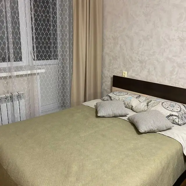 Real photos of Apartments on Neftyanikov Avenue 25