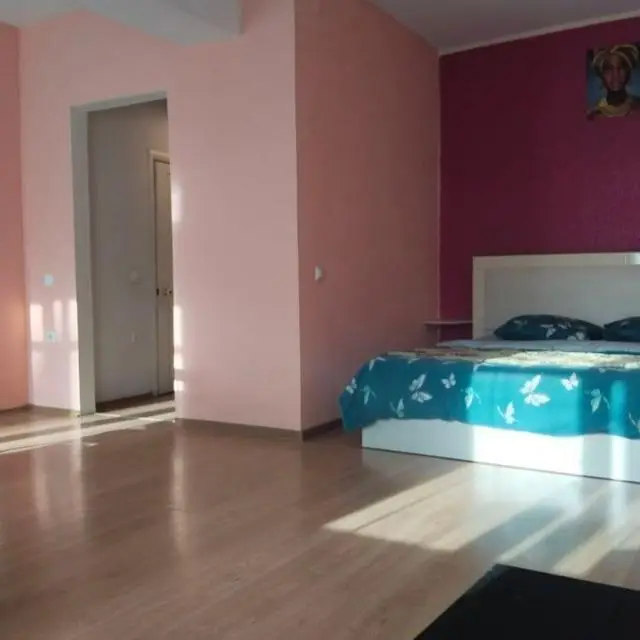 Real photos of 79 Smolin Street
