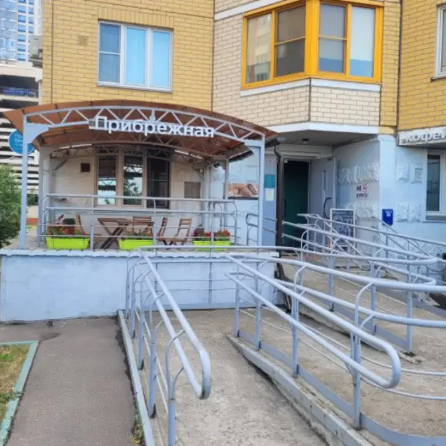 Real photos of 1b Pribrezhny