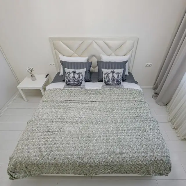Real photos of New view apartment in the center of the FMR, Flowers residential complex — clean, cozy, with excellent repair