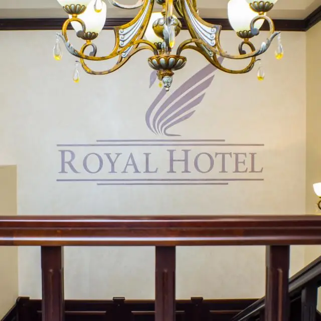 Real photos of Royal