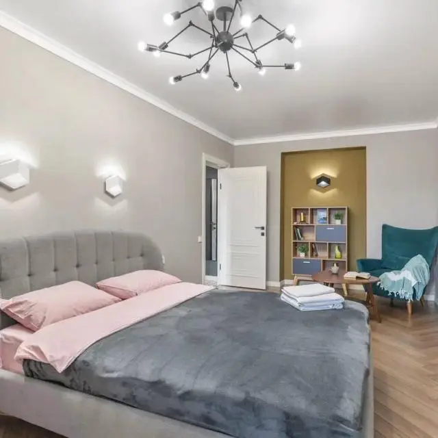 Real photos of Aura at 5A Borodinskaya Street