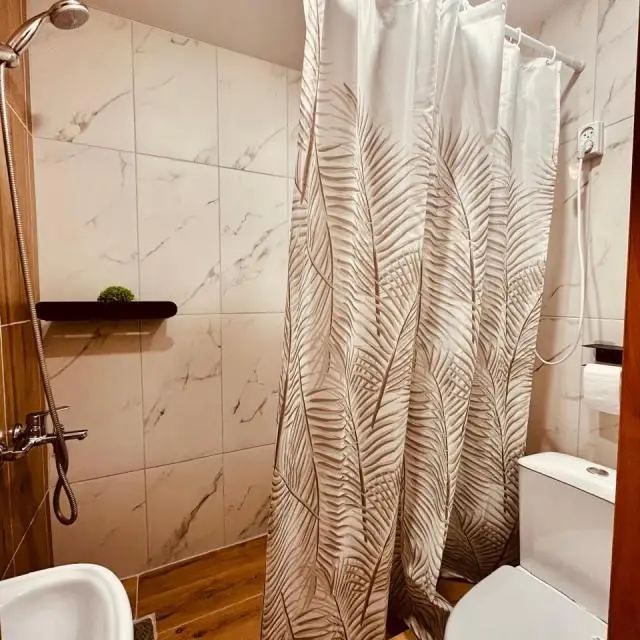 Real photos of Level Apartments at 13A 1st Squadron Passage