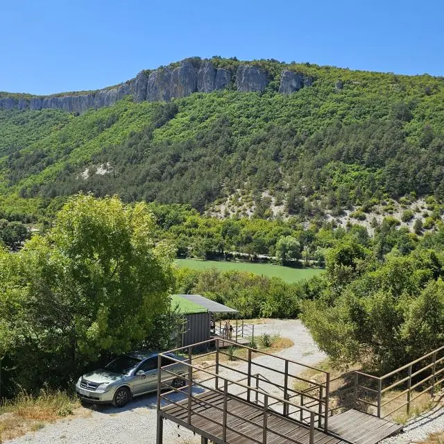 Real photos of Sozvezdie Mangup