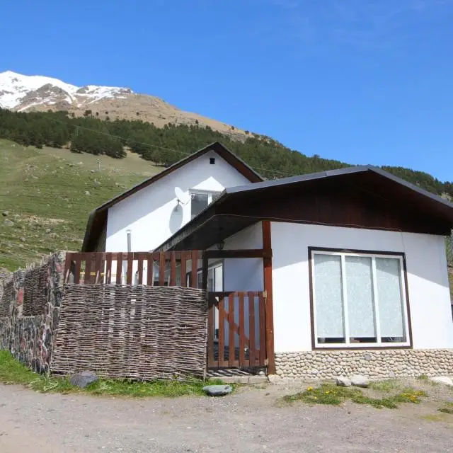 Real photos of A home for a large company