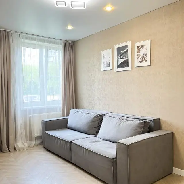 Real photos of KiraLive Apartments on Safronova