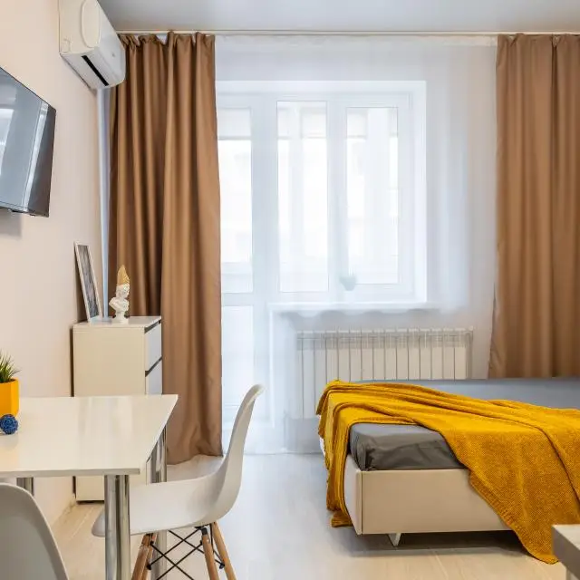 Real photos of Apartment Sunny (Sunny) on Komarova Boulevard 1st building 6