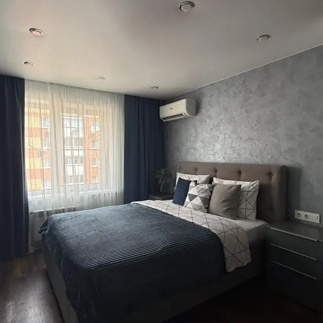 Real photos of Large 1 bedroom apartment for 4 people SK Crystal factory Salyut