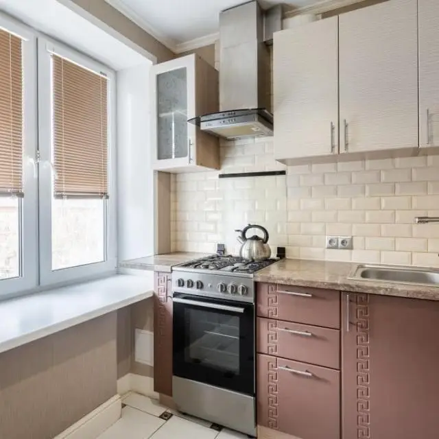 Real photos of UNO (UNO) on 8th Park street 25
