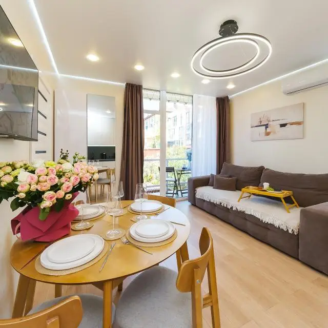 Real photos of Apartments with a year-round heated pool "Alicekeys"