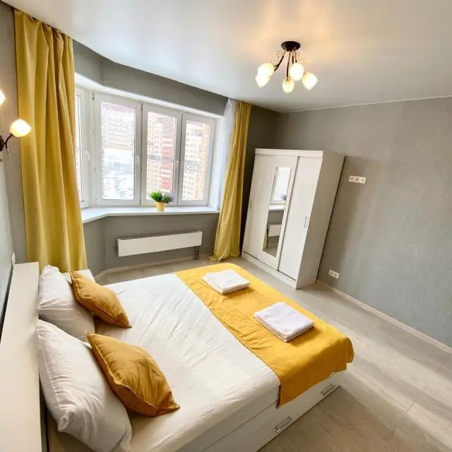 Real photos of Victory Apartment on Stroiteley Street 5