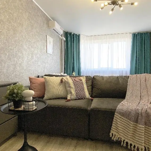 Реальные фото Niki Rent на Гагарина 36