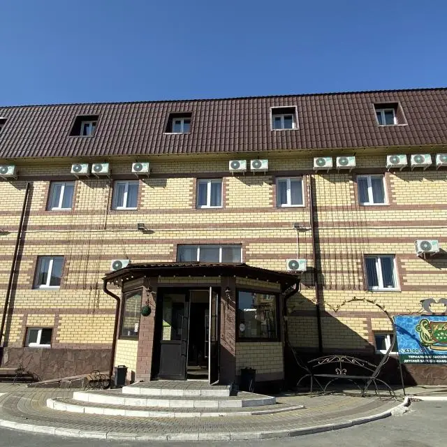Real photos of Hotel complex 7 and I (2 case)