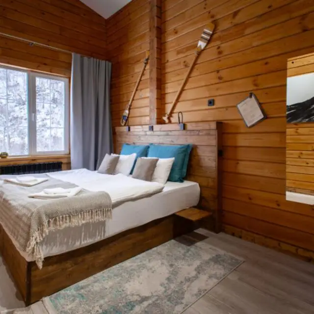 Real photos of Shale Dacha