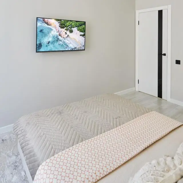 Real photos of Apartments on 157B Krasnoarmeyskaya street/83-12