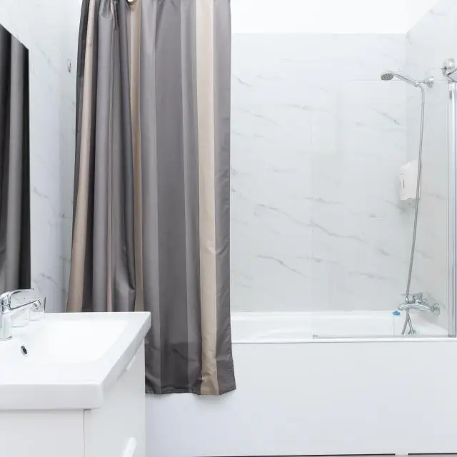 Real photos of Rooms for rent on 51 Svetlanskaya street