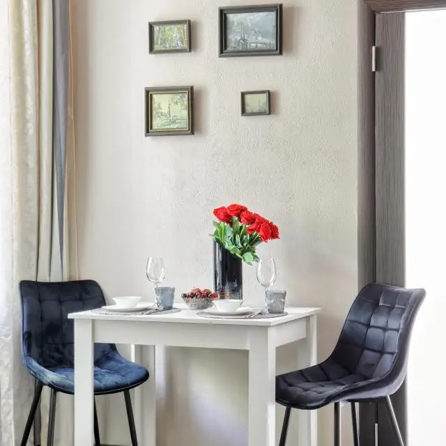 Реальные фото MyHome YourHome (МайХоум ЙоХоум) на Невском проспекте