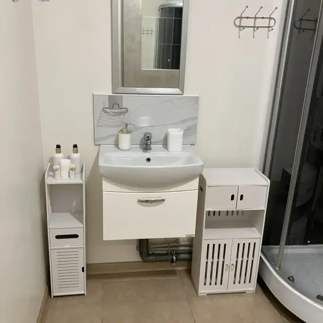 Real photos of 2-room apartment next to the Ferris Wheel and the cable car