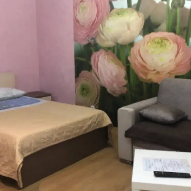 Реальные фото KenigApart (КенигАпарт) на улице Театральная 17