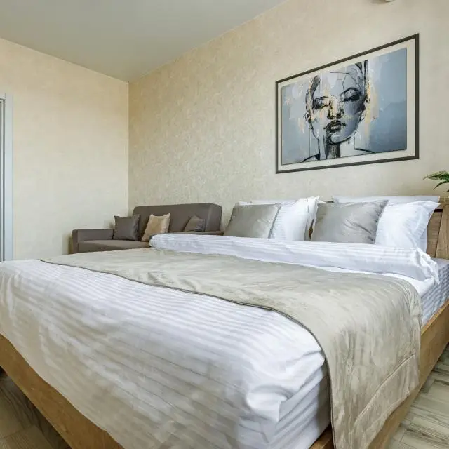 Real photos of Olympic Residential complex apartments on Dzerzhinskiy street 110A