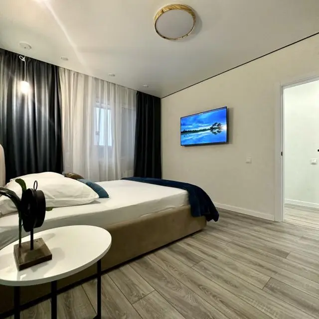 Real photos of Apartment from the company Home Hotel on Yurkin, 10