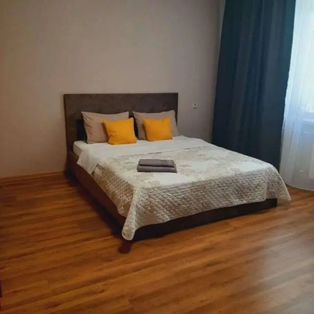 Real photos of Apartments in the neighborhood of 14th 15