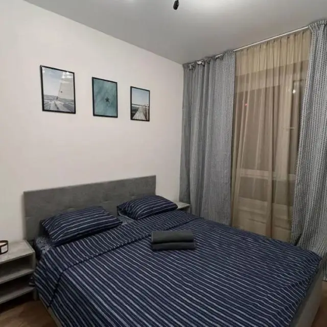 Реальные фото RentMe 24 (РентМи) на улице Люблинская 72 А корпус 2