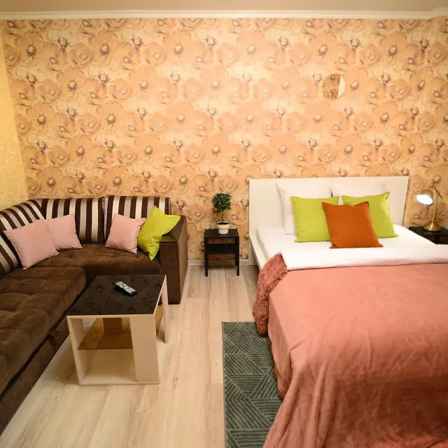 Real photos of Apartment Renta36 (Rent) on 72/1 Shishkova Street