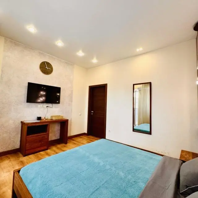 Real photos of Apartments on Otlogaya street 10