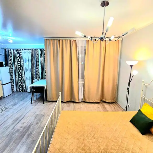 Real photos of Elvira Akulova's home on October Avenue 48