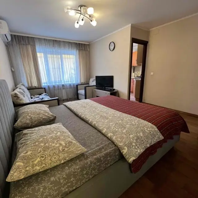 Real photos of Apartments on Trekhsvyatskaya street 28