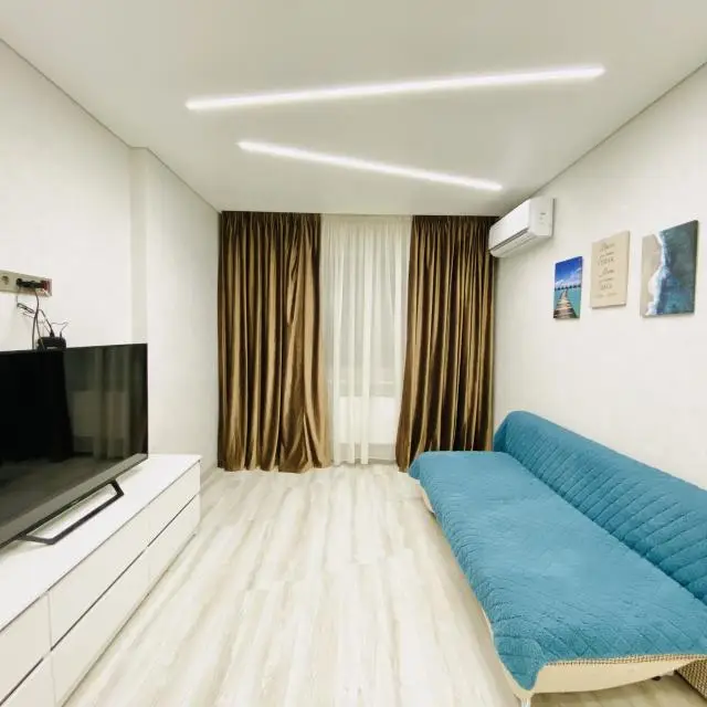 Real photos of Apartment "SEA BREEZE" on Zapolyarnaya street 39k8