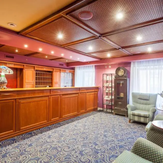 Real photos of Nikola house