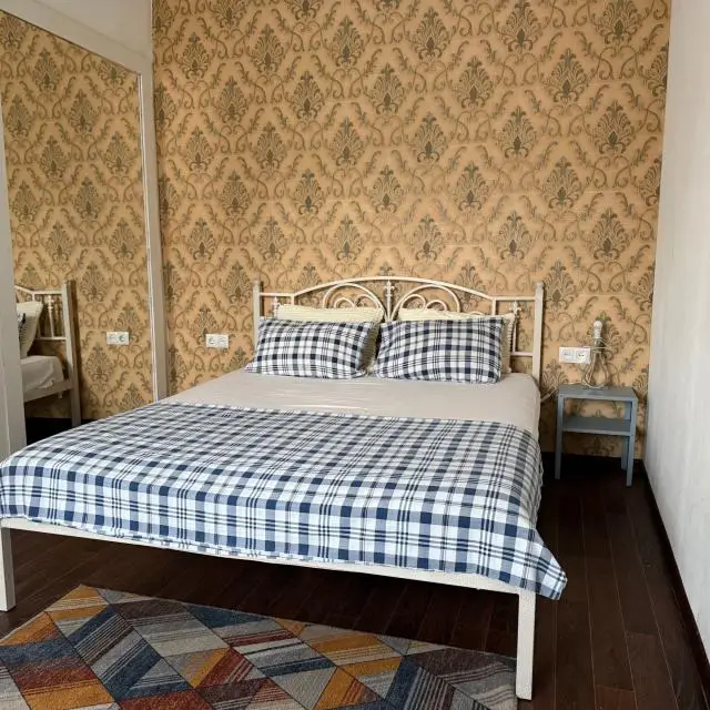 Real photos of Kirov Apartments