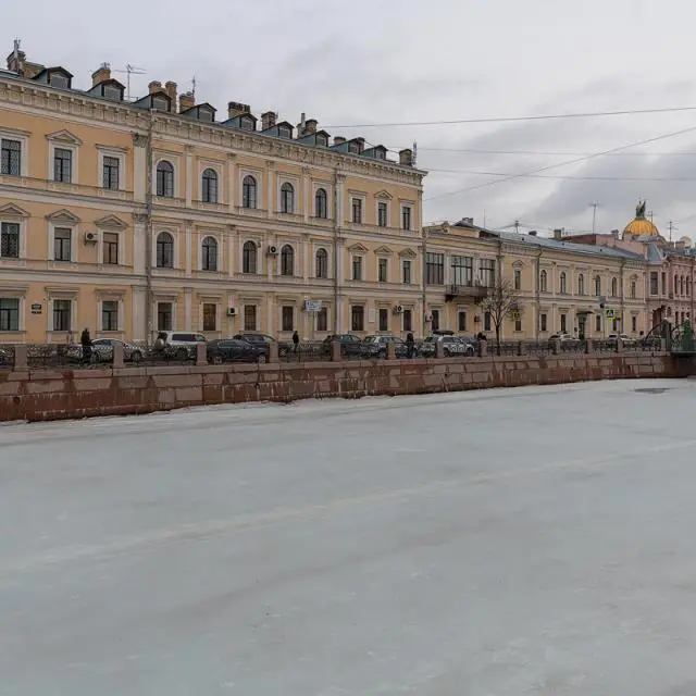 Real photos of RentalSPb on the Moika River Embankment