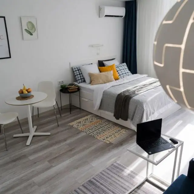 Real photos of Apartments on the avenue of the 40th anniversary of Victory 63/17 building 7