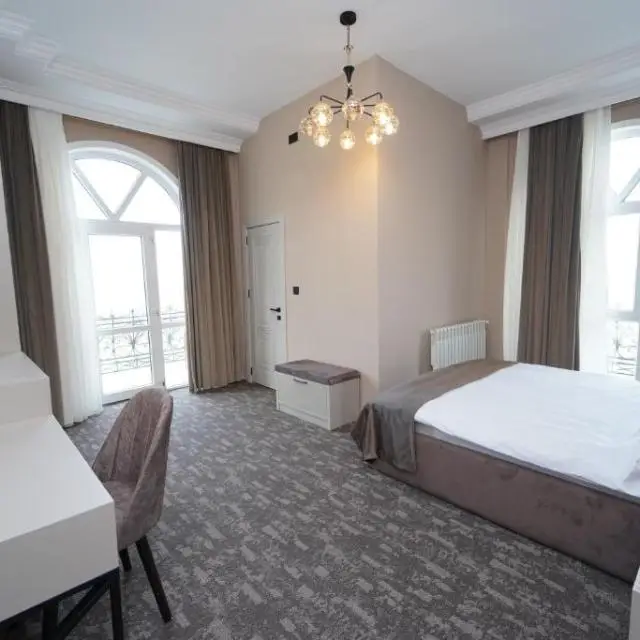 Реальные фото Marison Hotel (Марисон)